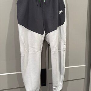 New Nike Sportswear Tech Fleece Jogger Pants Smoke Grey Mens Size 3XL CU4495-078
